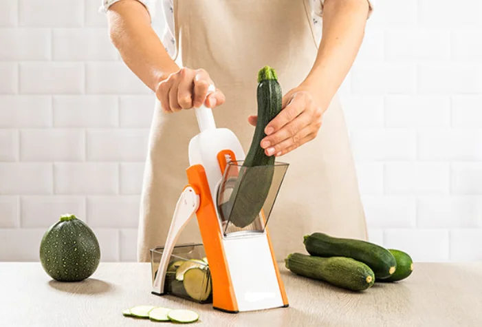 Мультислайсер-терка для овочів Brava Spring Slicer 9462