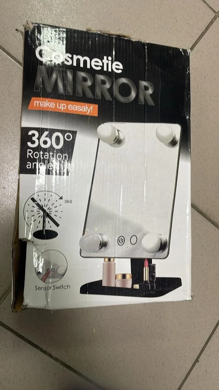 Настільне дзеркало з LED-підсвіткою Large Led Mirror