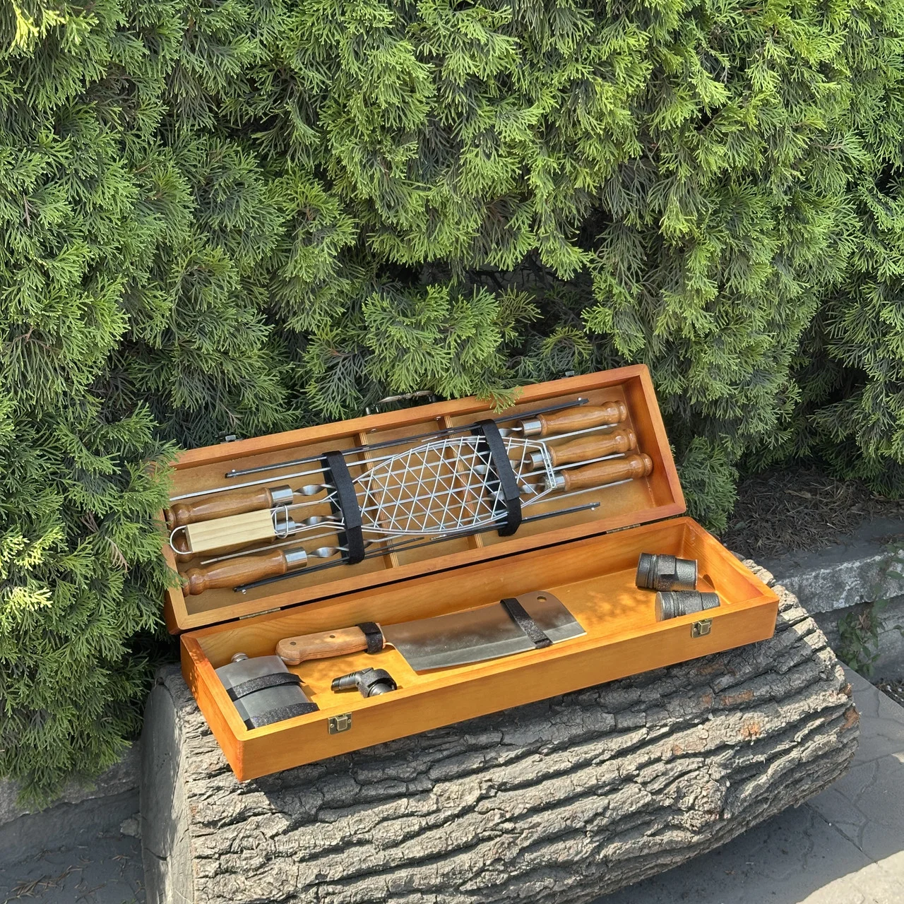 Подарунковий набір шампурів Майстер BBQ світлий